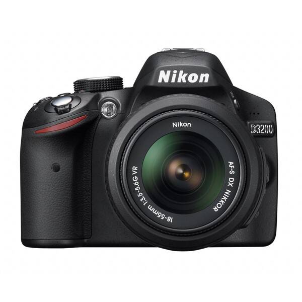 Digitální fotoaparát Nikon D3200 + 18-55 AF-S DX VR černá barva
