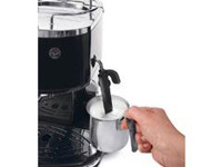 DeLonghi ECO 311 BK, černá