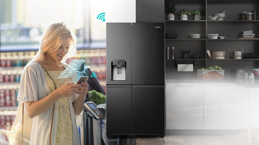 Americká chladnička Hisense RS818N4TFE, černá, dálkové ovládání