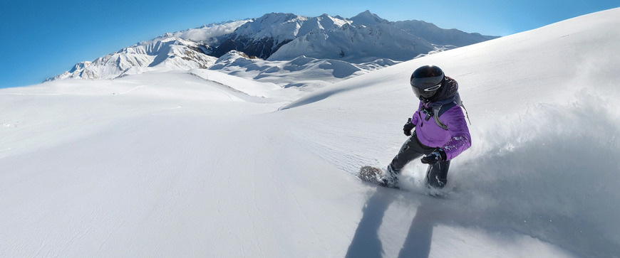 Insta360 X4 Snowboardový balíček, černá