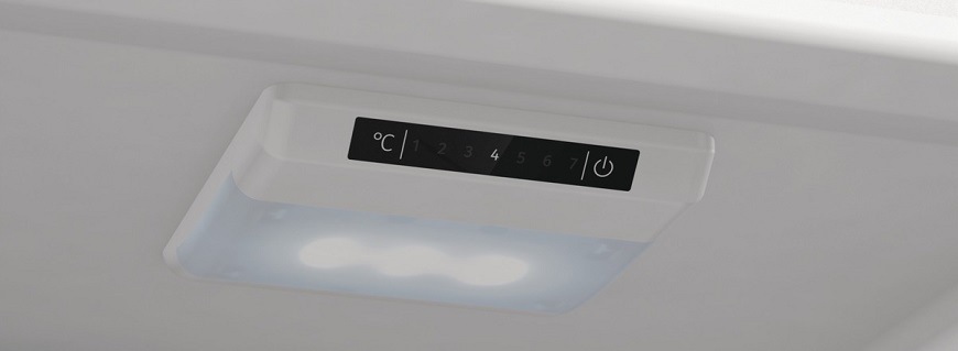 Chladnička Gorenje RKI517D61, vestavná, vnitřní displej