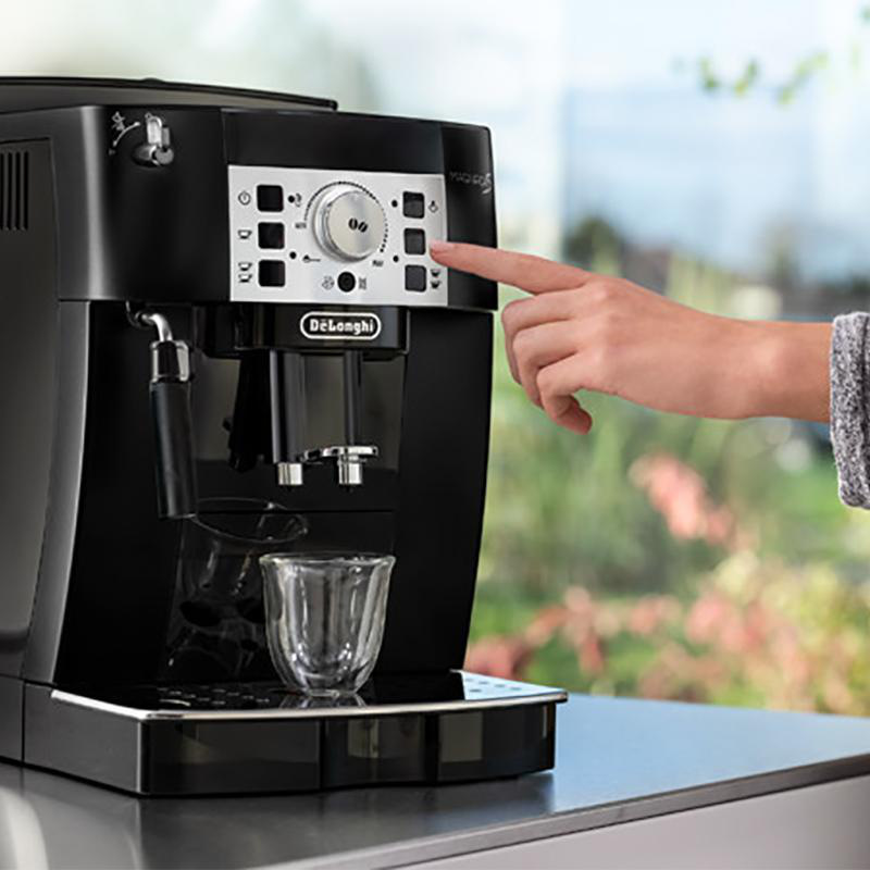 Espresso De'Longhi ECAM 22.112 B Magnifica S