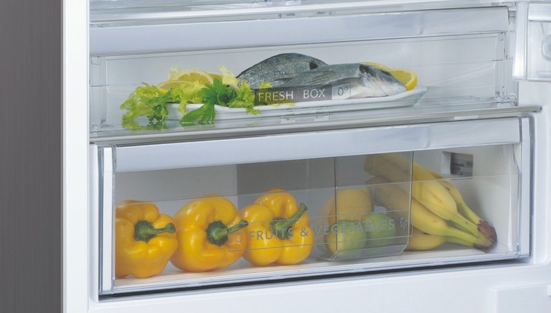 Chladnička kombinovaná Whirlpool SP40 802 EU 2, vestavná