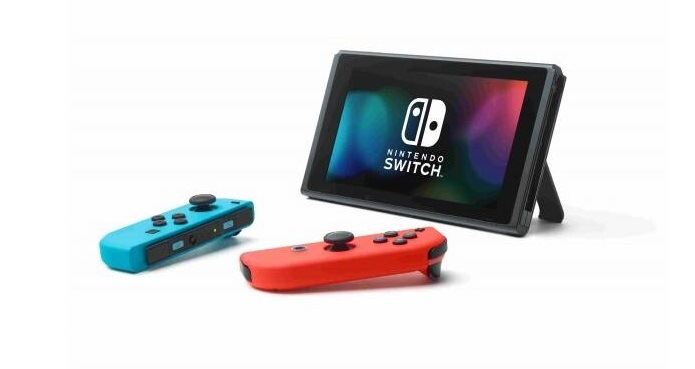 Nintendo Switch Neon OLED + Mario Kart 8 Deluxe + 3měsíční online členství, červená/modrá