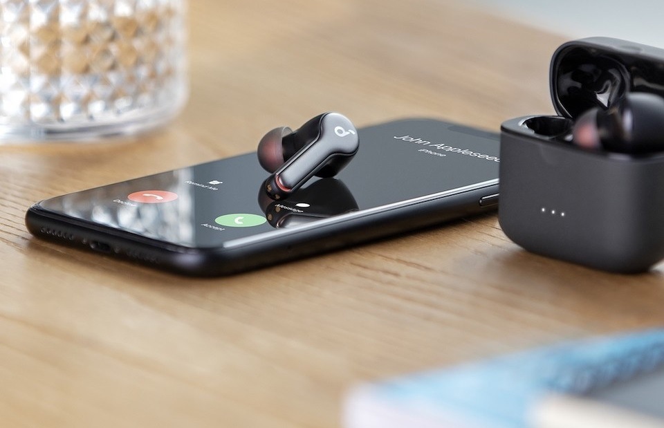 Anker soundcore liberty air 2 deals černá