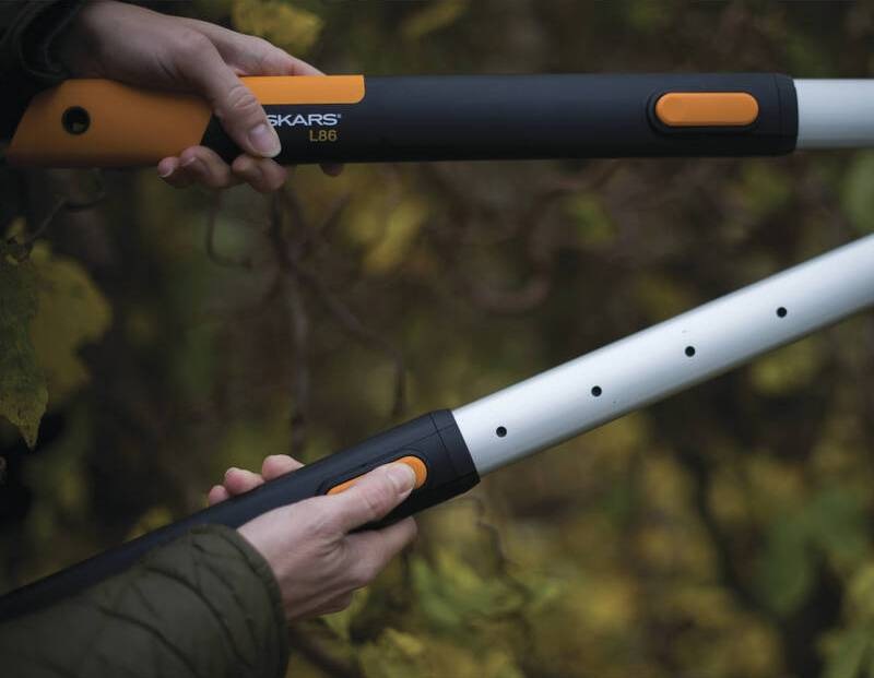 Nůžky na živý plot Fiskars SmartFit A000009012 teleskopické HS86