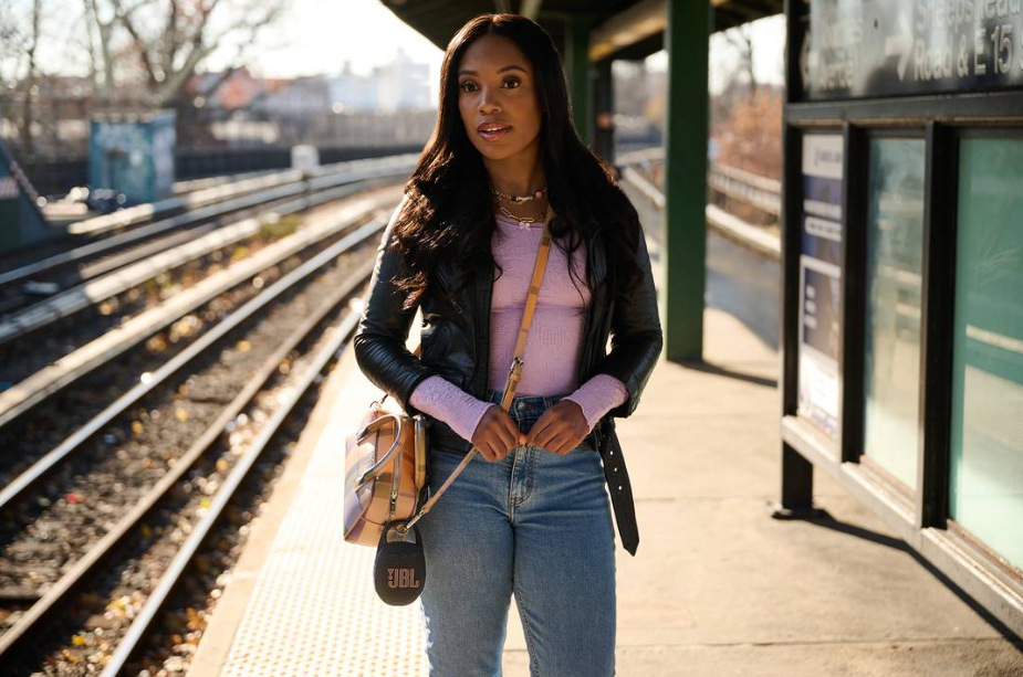 Přenosný reproduktor JBL CLIP 5, červený