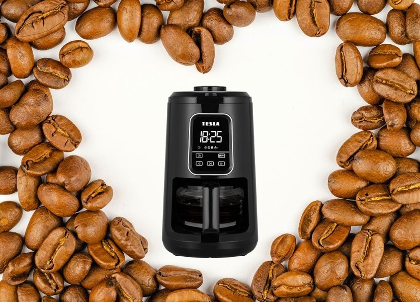 Tesla CoffeeMaster ES400, černá 