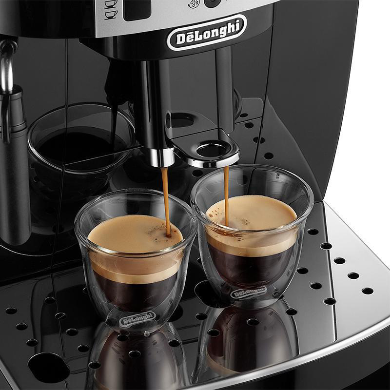 Espresso De'Longhi ECAM 22.112 B Magnifica S