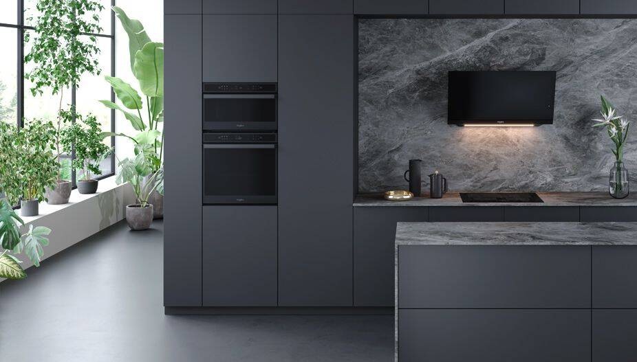 Vestavná trouba Whirlpool W6 OS4 4S1 P BL, černá, design