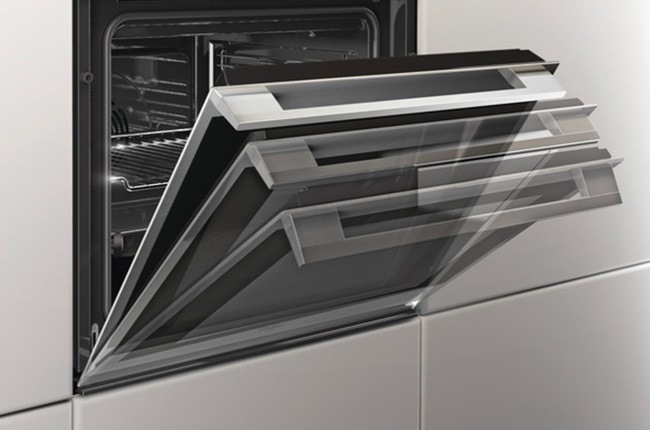 Trouba vestavná Whirlpool WOI78PU0SXA, černá/nerez, soft closing +
