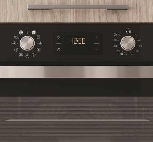 Trouba vestavná Indesit IFWS 4841 JH BL, černá
