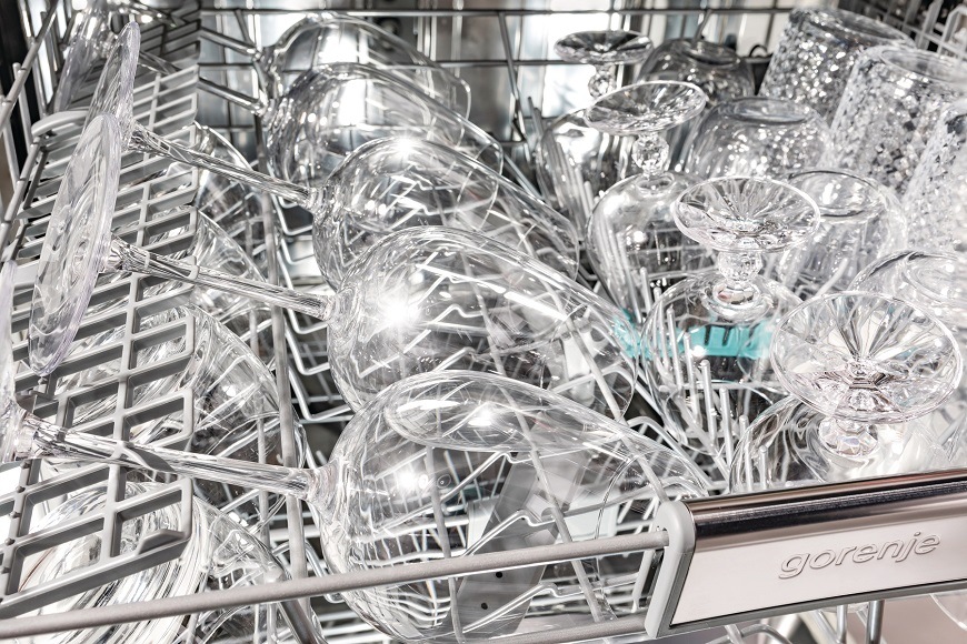 Myčka nádobí Gorenje, vestavná, program křišťálové sklo