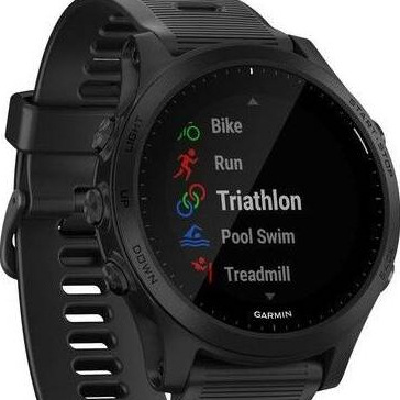 Garmin Forerunner 945 Pro Optic, černá
                                				