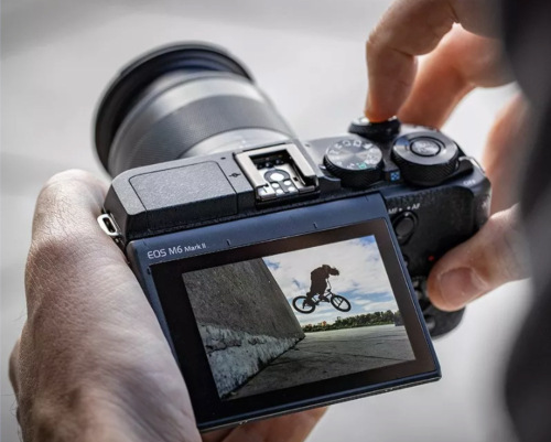 Canon EOS M6 Mark II, černá