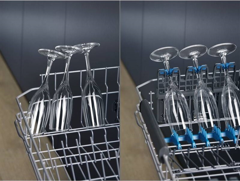 Myčka nádobí 45 Electrolux 700 GlassCare EEG63410L, vestavná, držáky SoftGrips a SoftSpikes