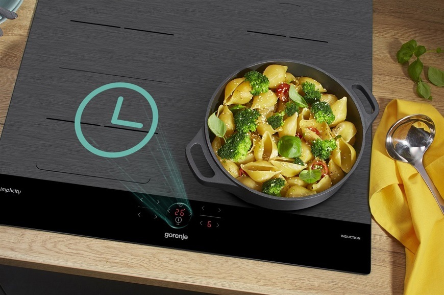 Indukční varná deska Gorenje GI6421SYB, černá, časovač