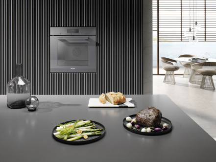 Miele DGC 7860 OBSW, černá