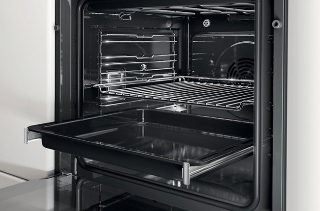 Trouba vestavná Whirlpool WOI4S8CM1SXA, černá nerez, teleskopický výsuv