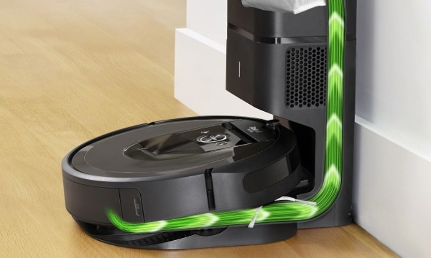 iRobot Roomba i7+, černá