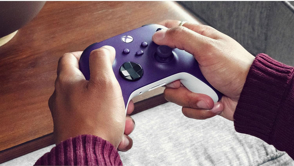 Xbox Series Wireless Controller – Astral Purple