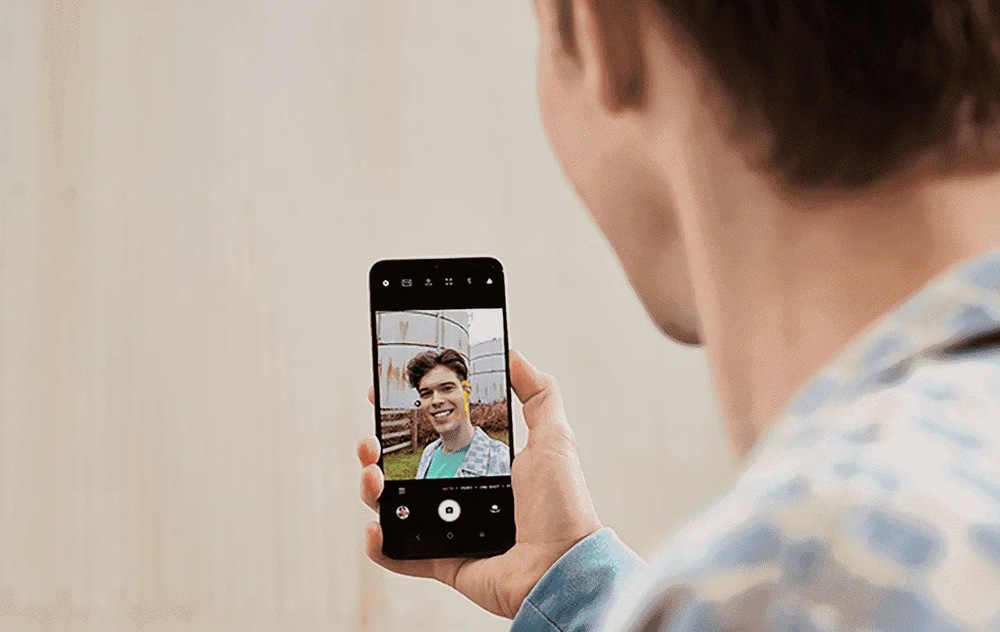 TCL 40SE