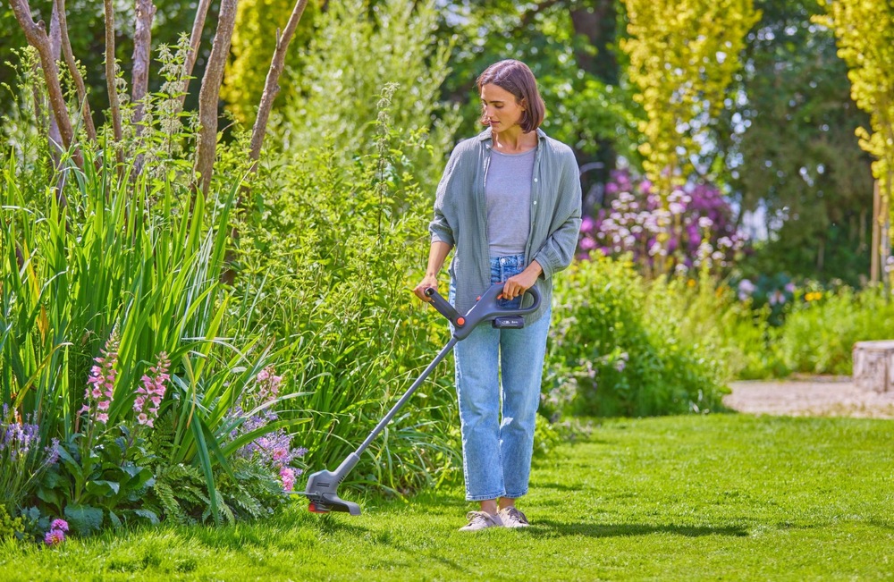Vyžínač Gardena EasyTrim 25/18V P4A (bez baterie)