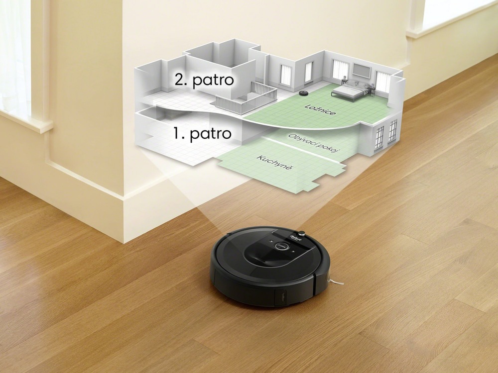 iRobot Roomba i7, černá