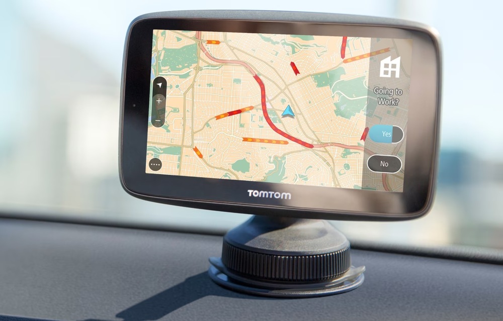 TomTom GO NAVIGATOR