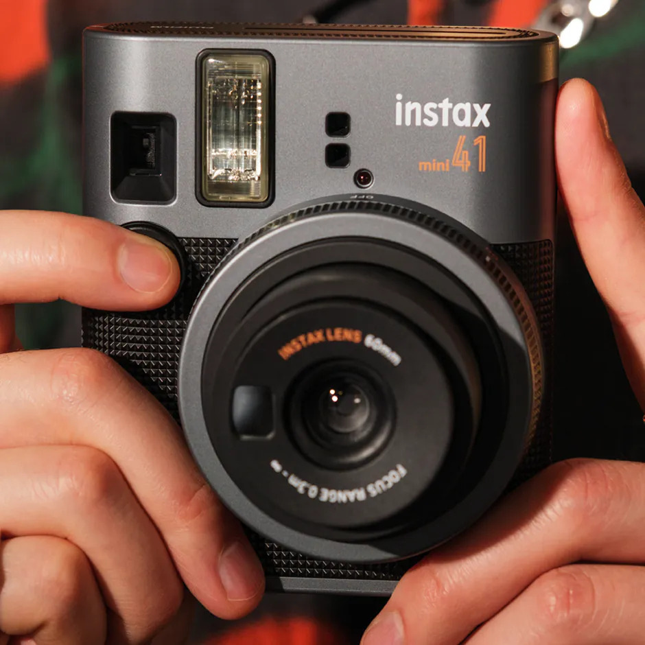 Fujifilm Instax mini 41, černá