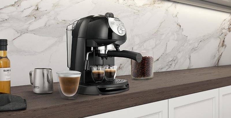 DeLonghi EC201CD.B, černá