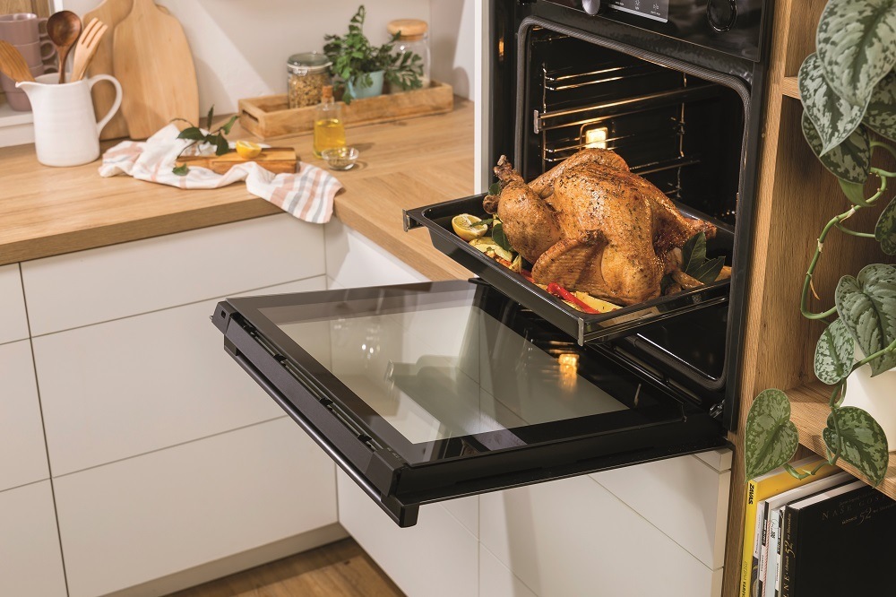 Vestavná trouba Gorenje BO6737E02X, big space