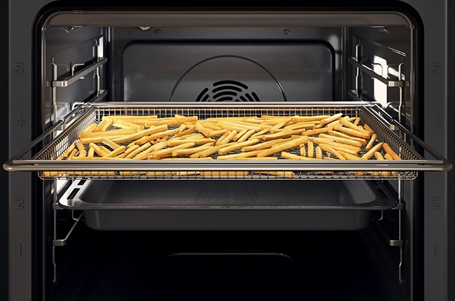  Trouba vestavná Whirlpool WOI78HT1SSGA, šedá, AirFry