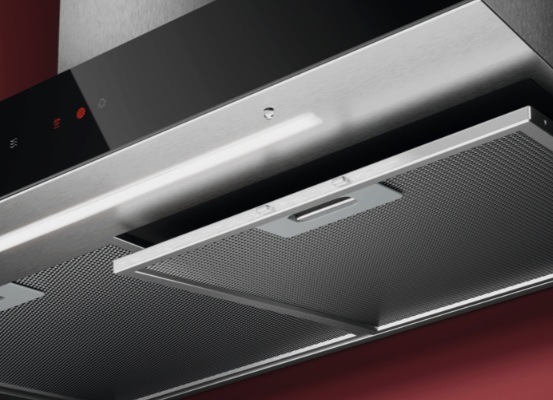 Komínový odsavač par AEG GB67D91HL Hob2Hood tukový filtr