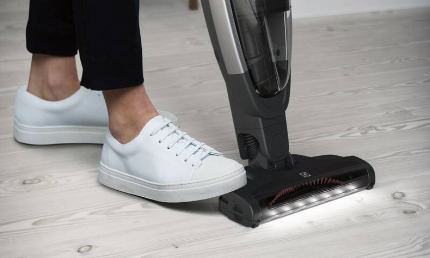 Electrolux PURE Q9 PQ91-40GG, šedá