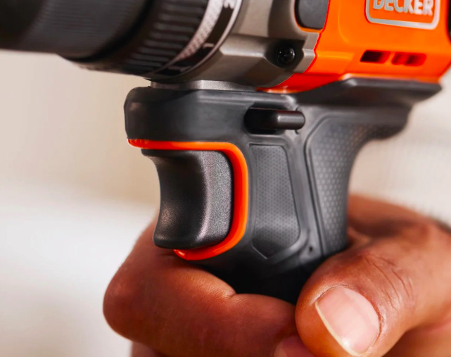 Aku vrtačka Black-Decker BCD382D1XK-QW (s baterií)
