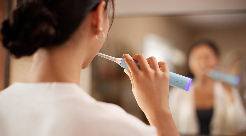 Zubní kartáček Philips HX7400/01 Sonicare 6100