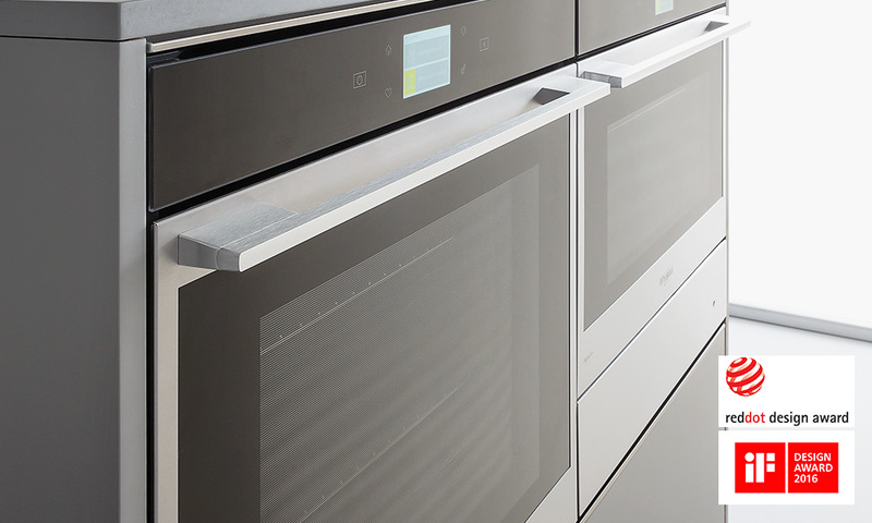 Trouba vestavná Whirlpool W COLLECTION W9 OM2 4MS2 H