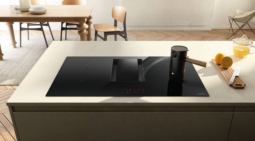 ELIALPHABBLA78_lifestyle