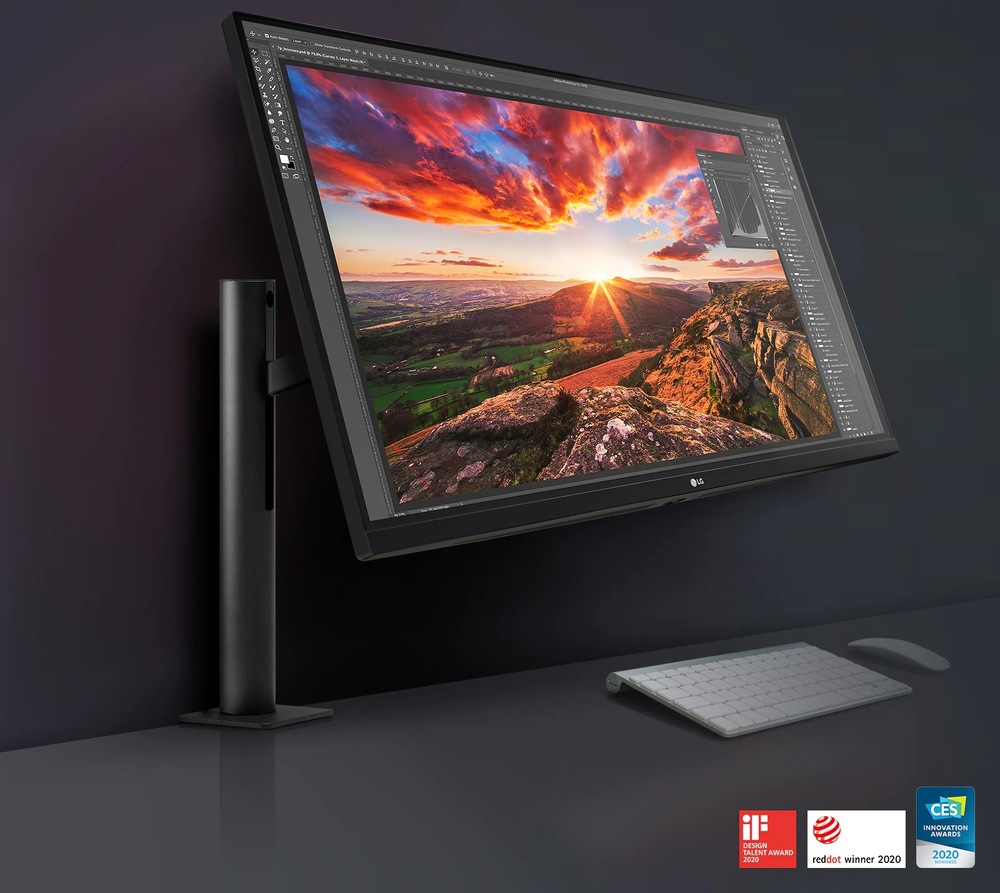 LG UltraFine 32UN880