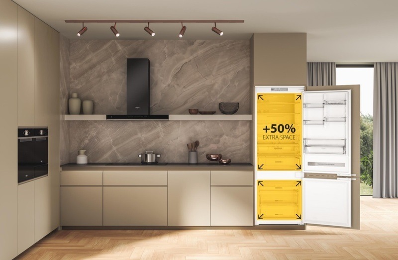 Chladnička kombinovaná Whirlpool WH SP70 T122, NoFrost vestavná, 50% Extra Space