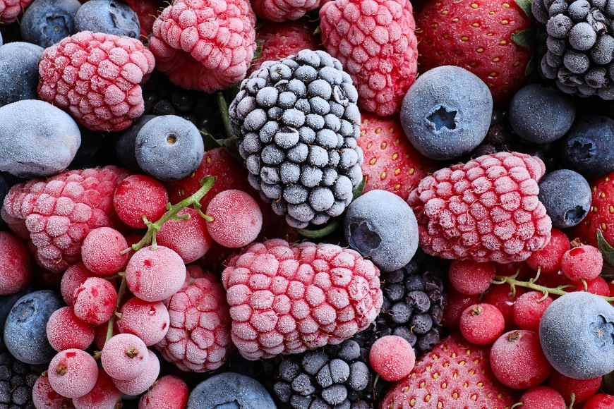 Americká chladnička s mrazničkou dole Hisense RQ758N4BFE, černá, SuperFreeze