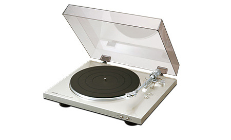 Gramofon Denon DP-300F, stříbrný