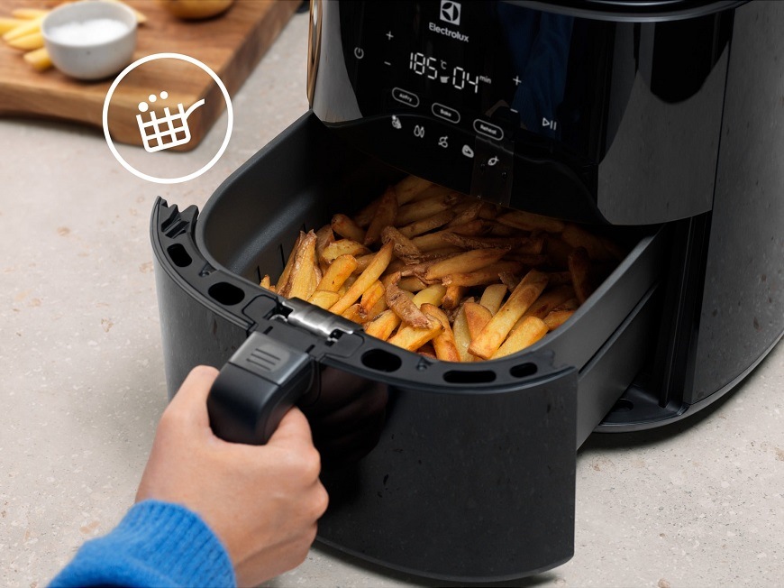 Fritéza horkovzdušná Electrolux EAF3B