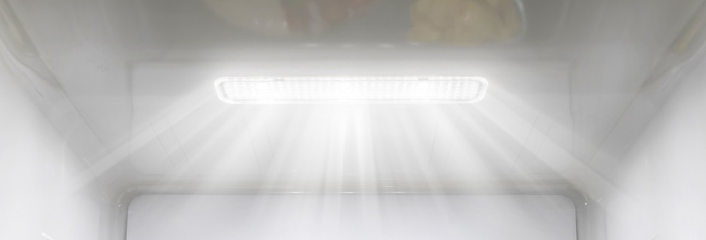 Kombinovaná chladnička Gorenje NRKI518EA1, vestavná, LED osvětlení