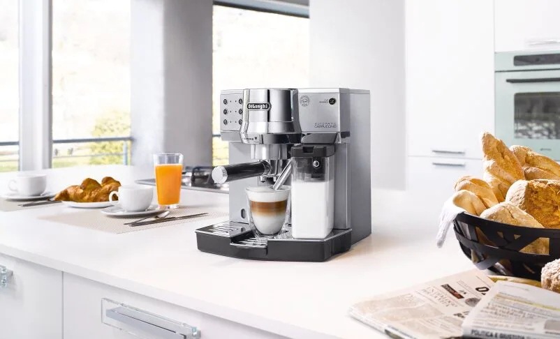 DeLonghi EC860.M, stříbrná 