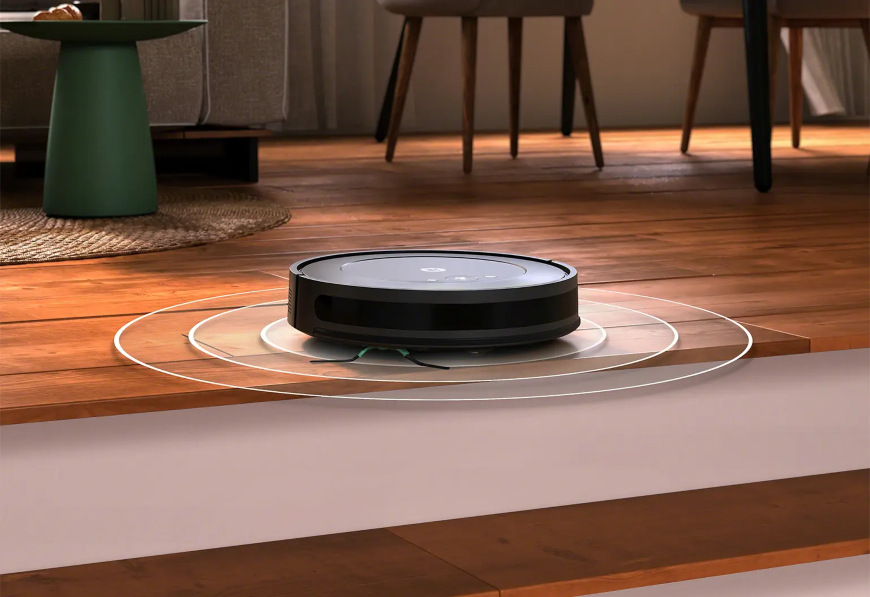 iRobot Roomba Combo Essential, černá