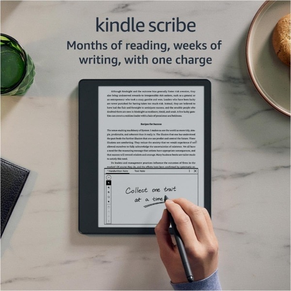 Amazon Kindle Scribe 2022 16 GB + prémiové pero (B09BRW6QBJ), šedá