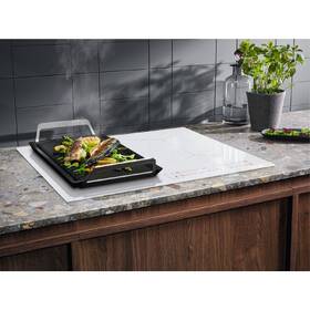Indukční varná deska Electrolux EIV63440BW bílá barva
