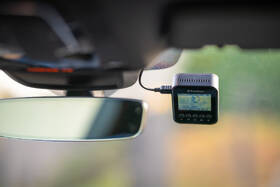 Autokamera TrueCam H25 GPS 4K (s hlášením radarů) černá barva

